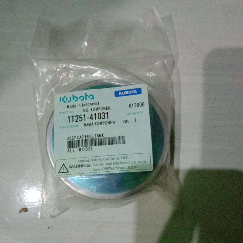 TUTUP TANGKI SOLAR RD85 /KUBOTA ALL TIPE