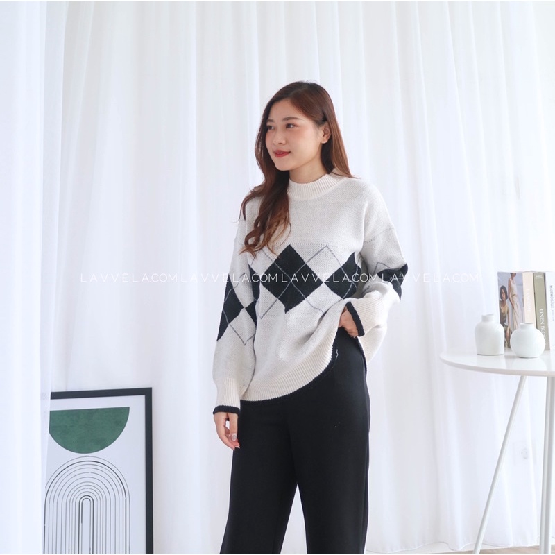 GRISTIN SWEATER KOREAN IMPORT LAVVELA