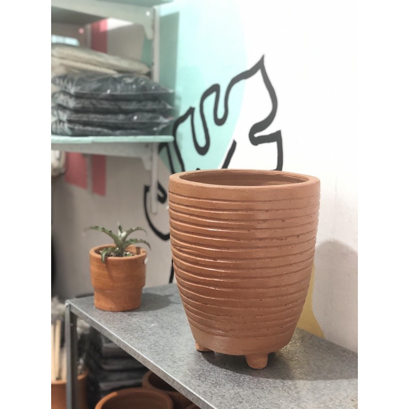 Pot Terakota / Pot Gerabah / Pot Teracotta / Pot Kaki Timun Melingkar