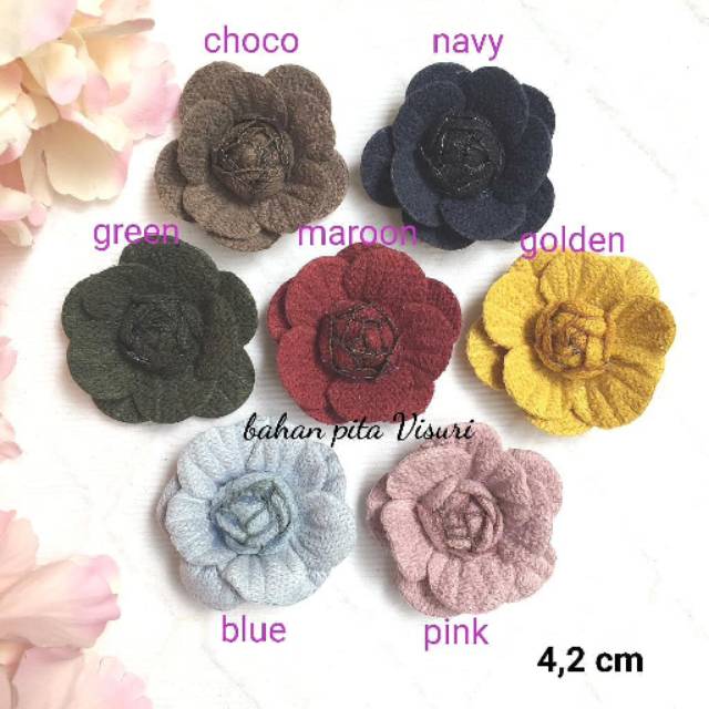 Bunga Velvet Putik Rosebud