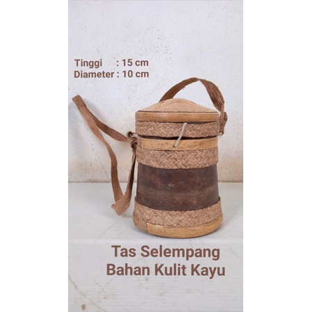 Tas antik Etnik Dayak Borneo