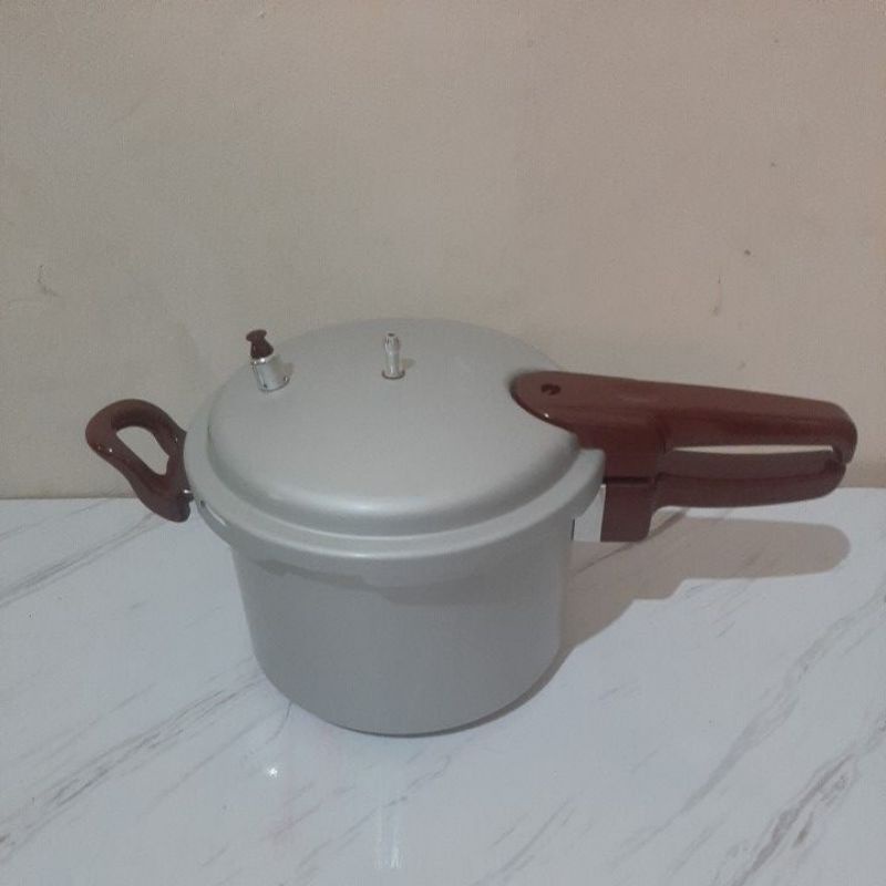 MAXIM PANCI PRESTO 20CM /4liter