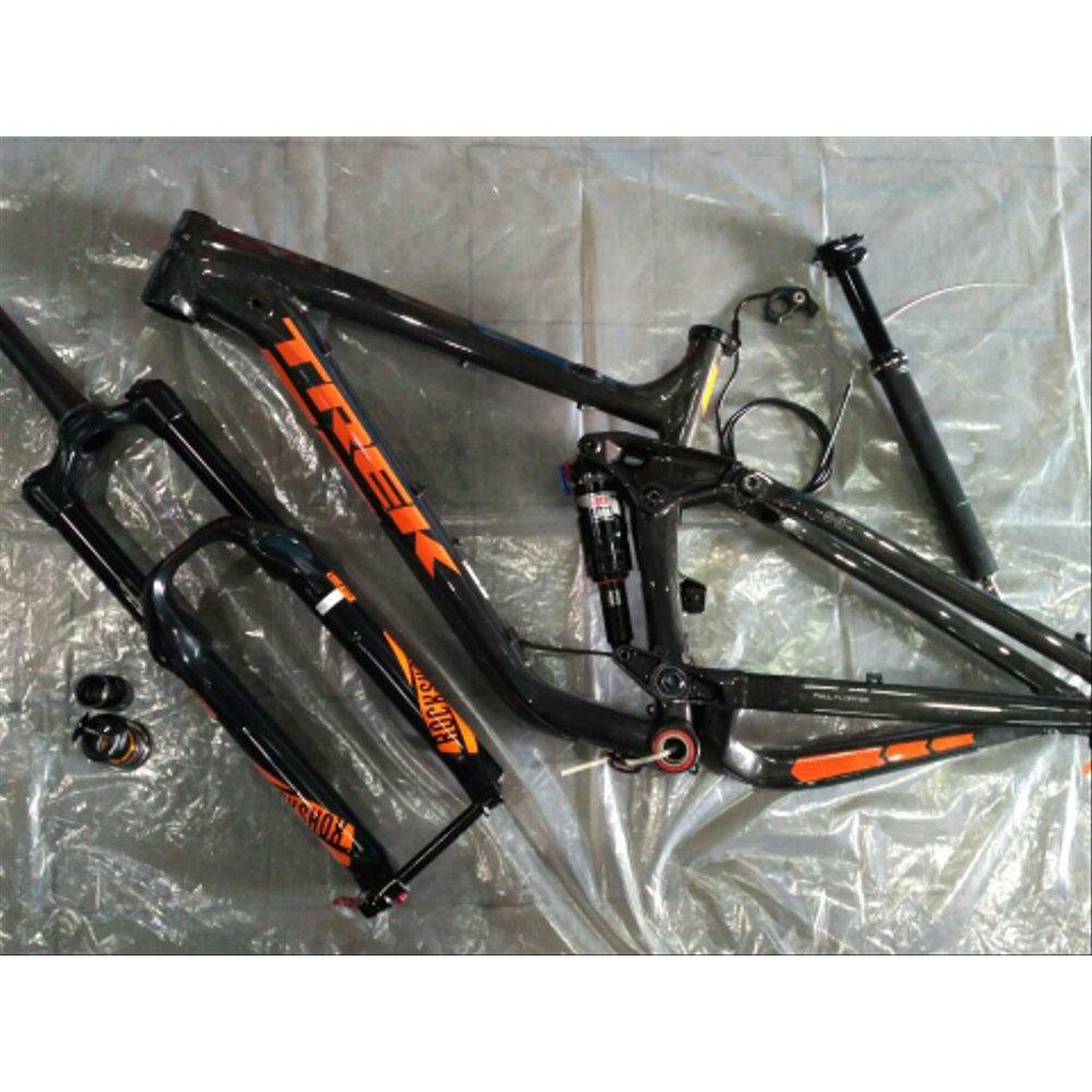 trek slash frame