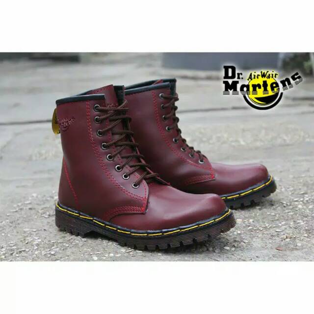 sepatu boot dr marten original