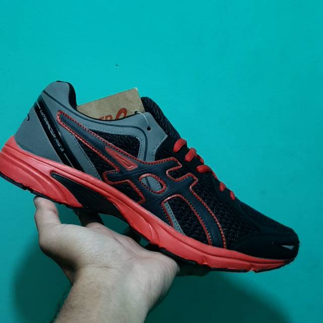 asics lyteracer