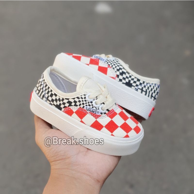 Sepatu anak vns autentik/slip on cekerboard