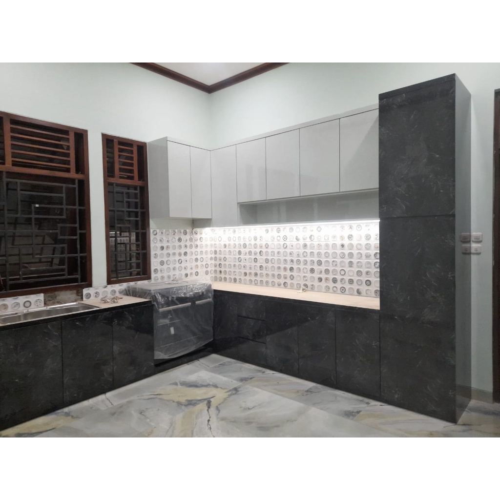 Rak dapur Kitchenset Lemari dapur Kitchenset Virenze Jateng Salatiga Solo Sragen Boyolali Jatim Ngaw