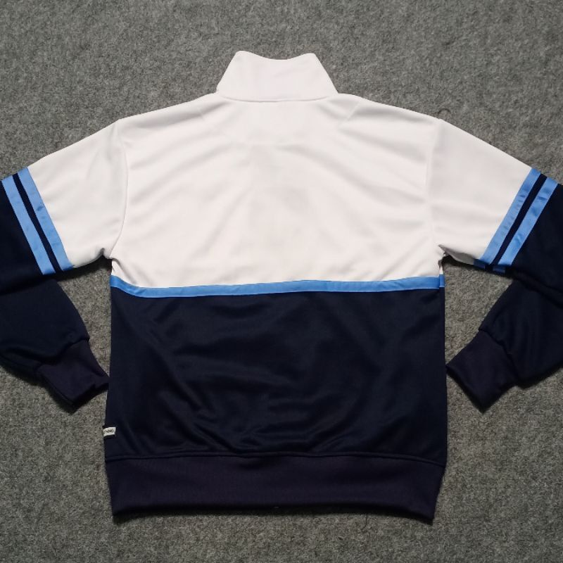 Jaket Tracktop wo premium - weekend offender-2