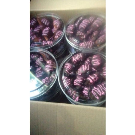 

kue kurma coklat