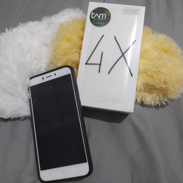 HP XIAOMI REDMI 4X WARNA GOLD (SECOND)