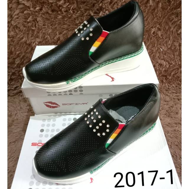 Sepatu Wedges Sofiya