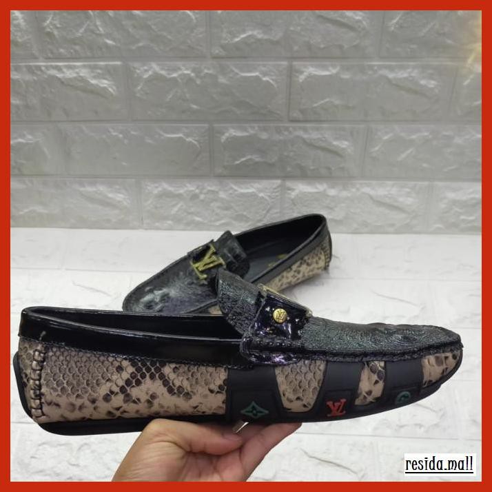 srefaolpria- sepatu loafer pria lv mirror quality shoes lou is vuitton -asliiiiii.