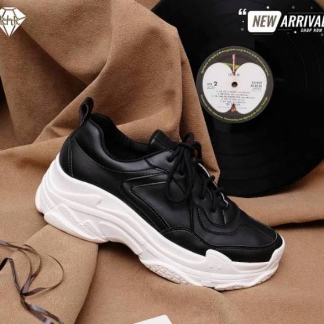 Xthetic BULLGATY SPNS 49 Sepatu Sneakers Wanita Motif Pelangi Import 2022 - Sepatu Sneakers Snekers Snakers Skechers Full Putih Hitam PVN Wanita Sneakers Sekolah Tanpa Tali Hak Tinggi Heels Korea Korean Style Terbaru Ori Original 100 Cod Wanita Import