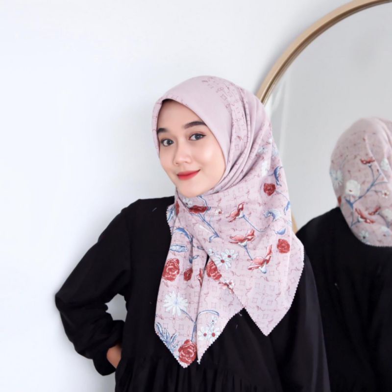 Square Motif Maira Part 1-M 19
