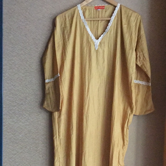 Abaya anak (mukena solat)