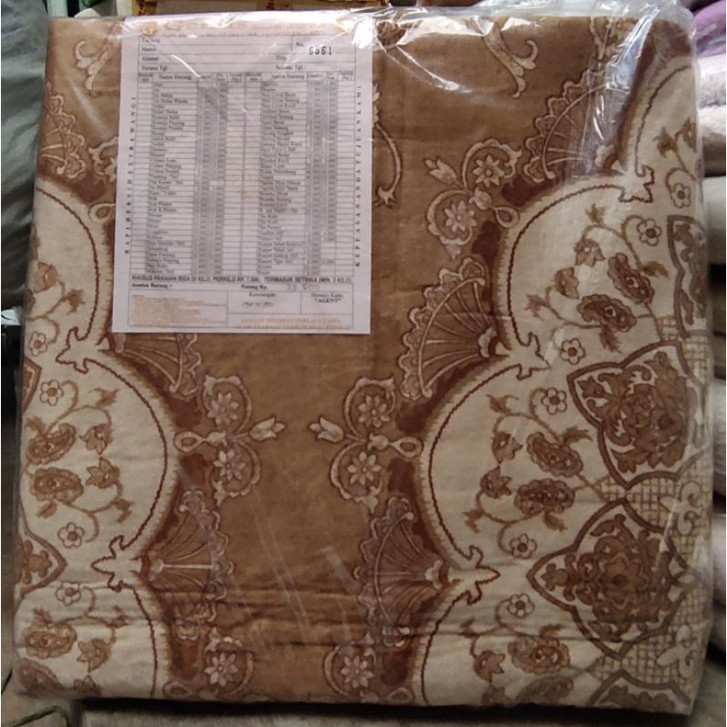 karpet import preloved