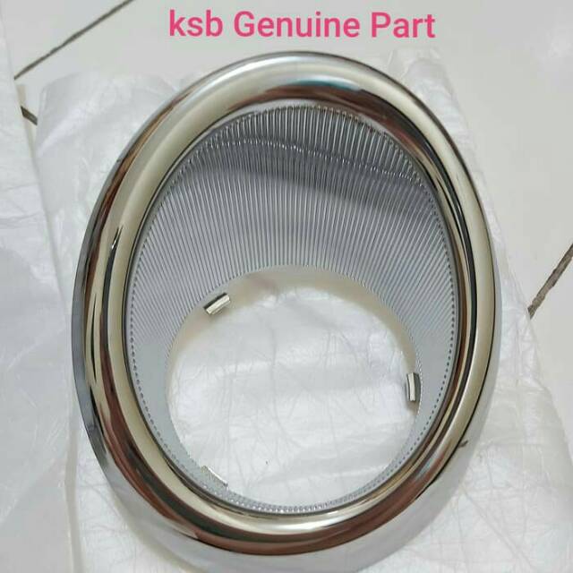 Ring Cover Fog Lamp Daihatsu Ayla FogLamp Bumper Depan Kanan Atau Kiri