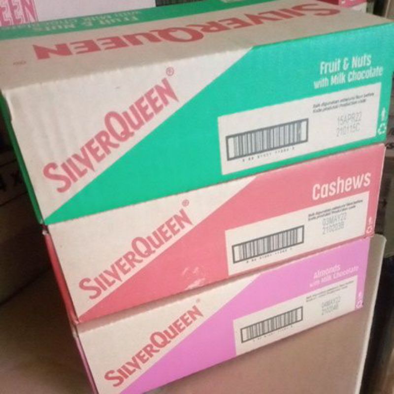 

COKELAT SILVERQUEEN 1 BOX MINI ISI 30 PCS 22 gram, SILVERQUEEN 1 BOX KECIL ISI 30 CHOCOLATE 22gr