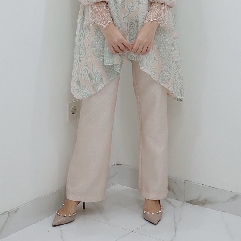 Audy Celana Semi Cutbray Viscose by SARAH THE LABEL