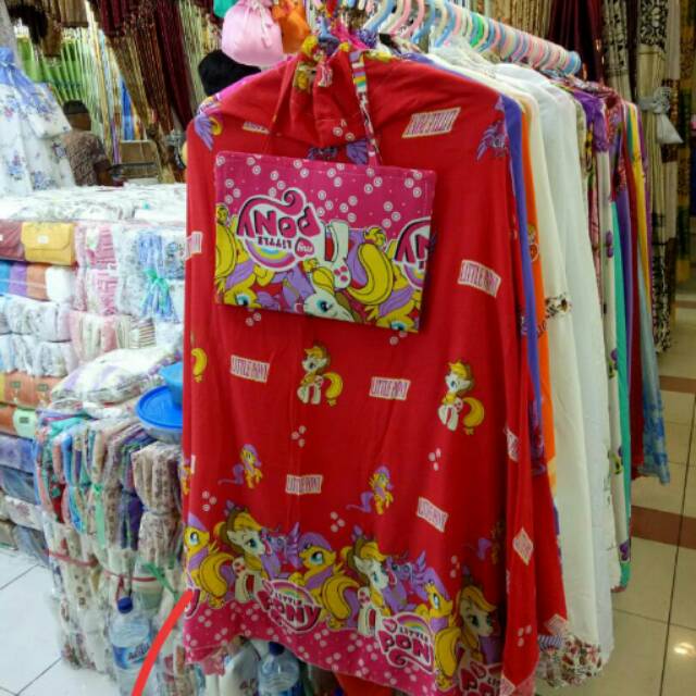 mukena bali anak karakter