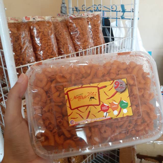 

Mang ade Toples