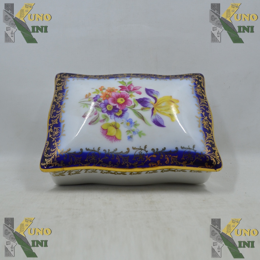 VINTAGE KOTAK PERHIASAN PM JERMAN KUNO, Made in Germany - Handpainted