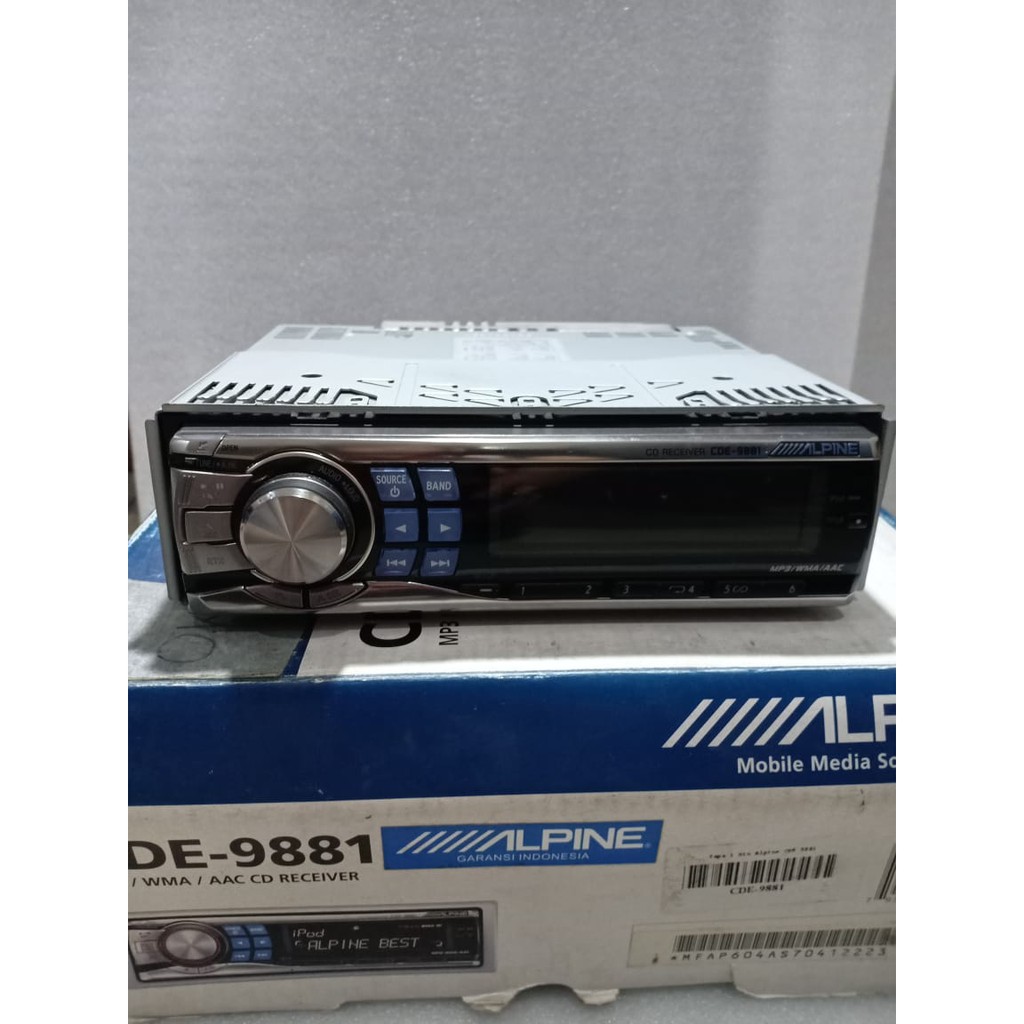 Alpine CDE-9881 Receiver Radio Mobil Single DIN