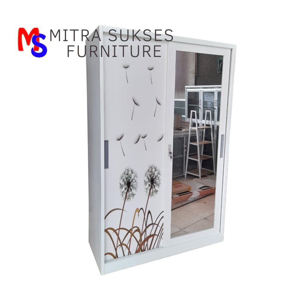 Lemari Pakaian Pintu Geser Plat Besi