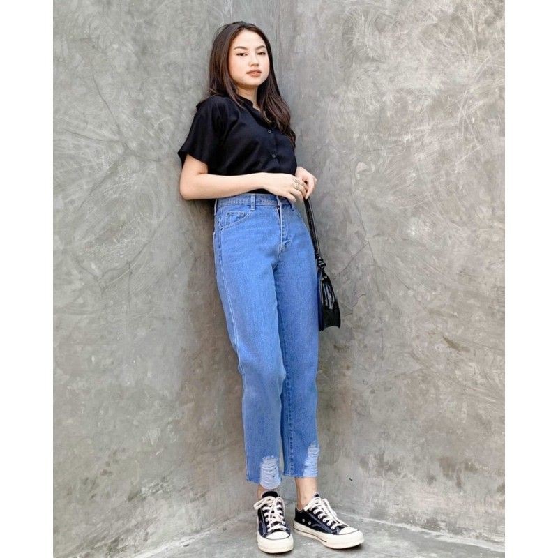 CELANA BOYFRIEND WANITA-CELANA JEANS-OUTFIT CELANA WANITA /BOYFRIEND JEANS SOBEK /BF COAK KEKINIAN