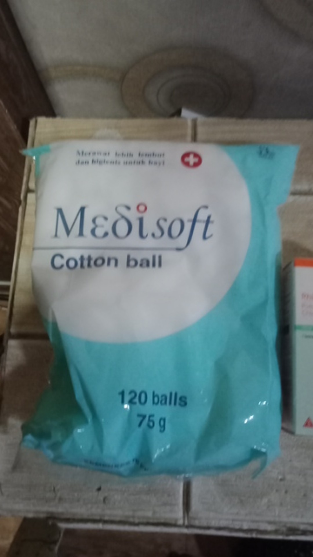 Medisoft Cotton Ball (120 Pcs - 75 Gr) Taruna Kusuma Purinusa