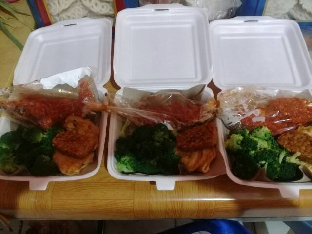 

KEDAI COBEK ( Delivery Order Min.3 Box )