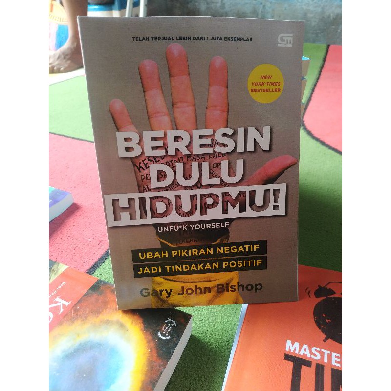 BUKU BERESIN DULU HIDUPMU