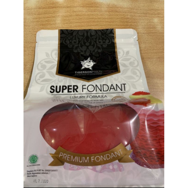 

Superfondant tigerson warna merah 1kg