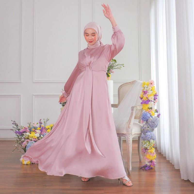 Adeline Dress (deavhijab x nasariastri)