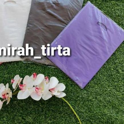 

☑ KANTONG KRESEK PLASTIK PLONG POND uk 25x35 isi 100. Kantong kresek olshop online shop plong polos tebal ♝