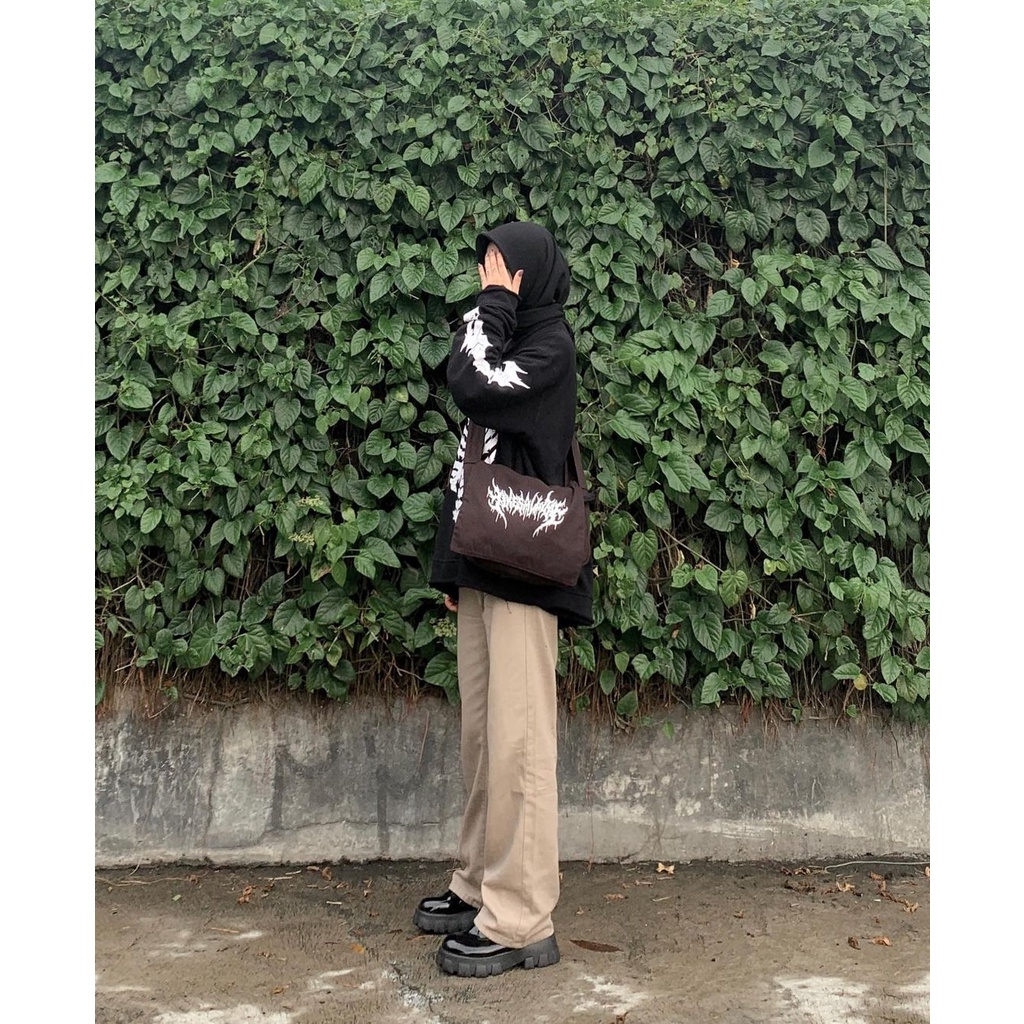 TOTE BAG | SHOULDER BAG | LIGHT | UNISEX | YIKESALLDAY