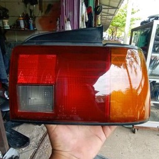 stoplamp Daihatsu charade classy ORIGINAL (KANAN)