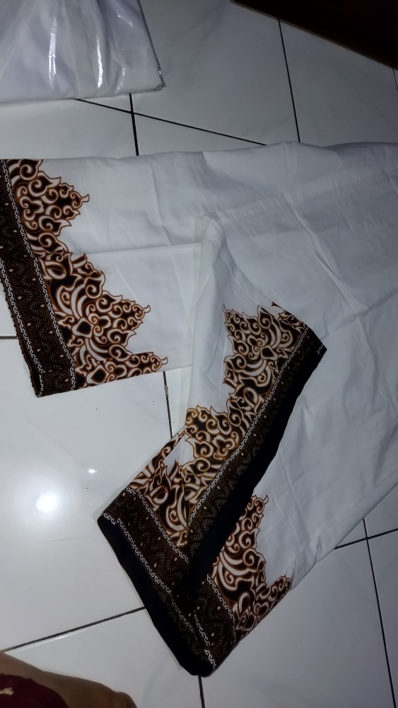 Batik Solo Setelan Celana Sarung Koko /batik Halus Solo
