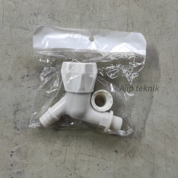 Kran taman Keran taman pluto mahkota 1/2 , 3/4