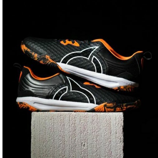 SEPATU FUTSAL ORTUSEIGHT JOGOSALA VENOM HITAM