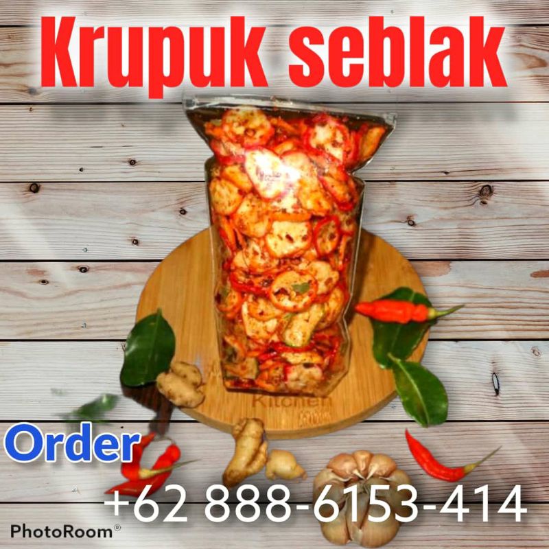 

keripik seblak pedas dan original