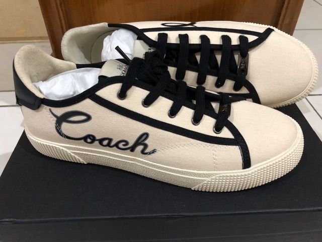 coach c136