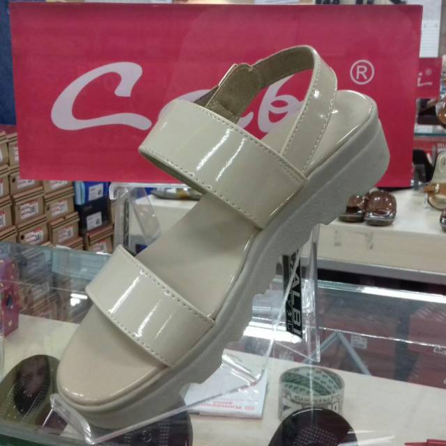 Calbi Sandal wanita tali warna cream size 38