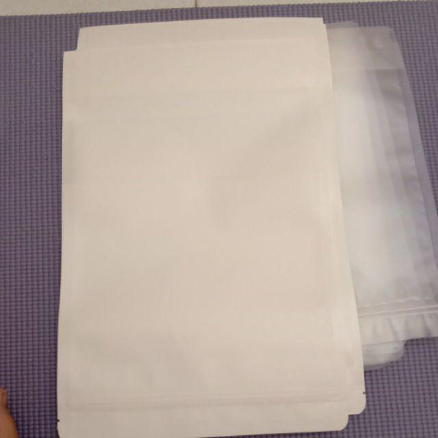 White Kraft Standing Pouch Ukuran Besar Isi 10 Pcs