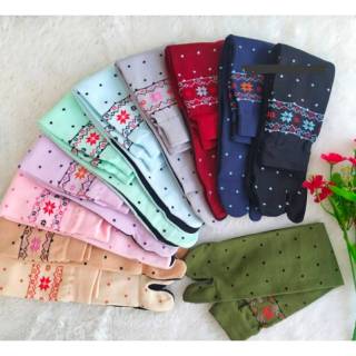 Kaos kaki jempol POLKADOT Shopee Indonesia Kaos kaki jempol POLKADOT Shopee Indonesia