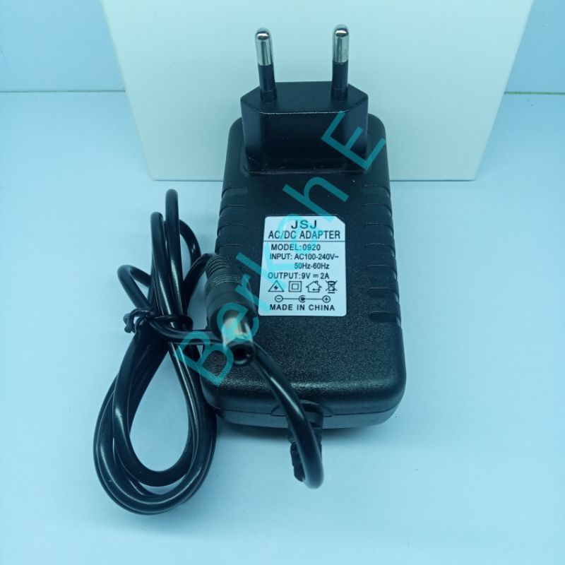 Adaptor charger 9V 2A