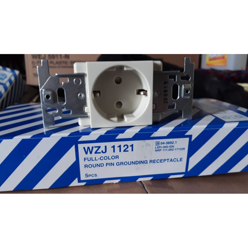 panasonic WZJ 1121 full color