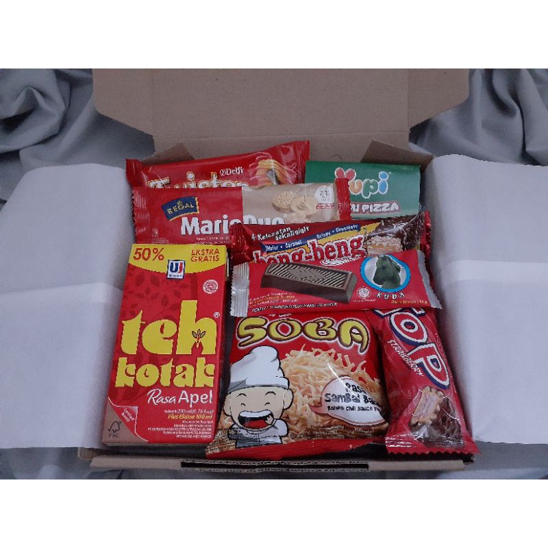

[SGB-1.25] Snack Box| Gift Box Snack Tema Merah | Gift Box Jajan | Hampers | Hampers Murah | Gift Box Murah (Free Greeting Card)
