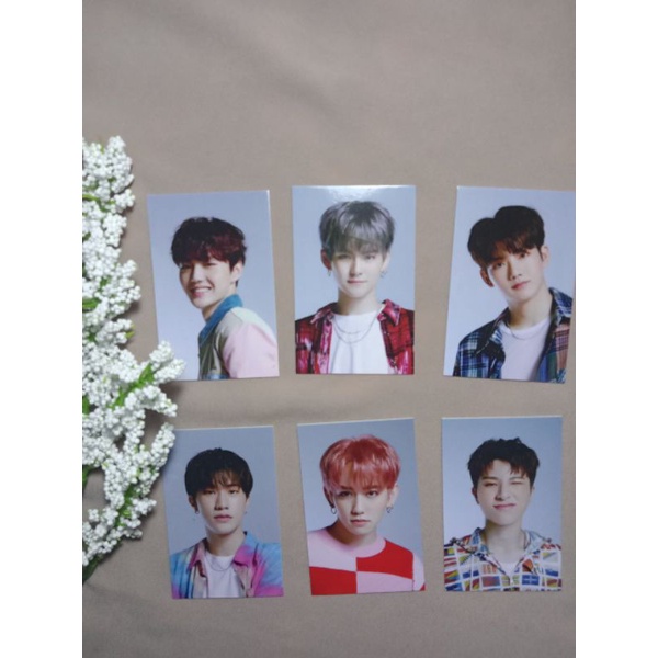 PHOTOCARD KEYRING TREASURE