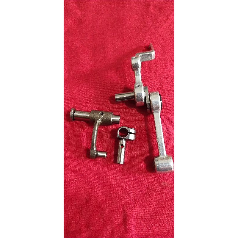 Pelatuk gerak typical mesin jahit GC61 thread take up lever complete set GC61